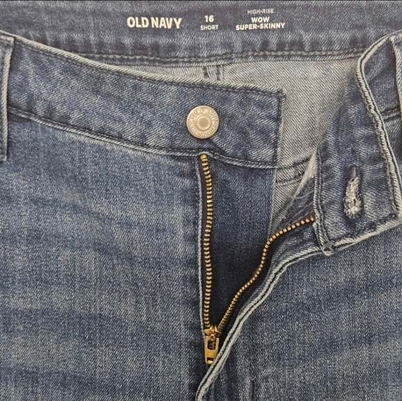 45 NWT OLD NAVY HIGH RISE WOW SUPER SKINNY JEANS WOMEN'S PLUS SIZE 16 - Picture 7 of 9
